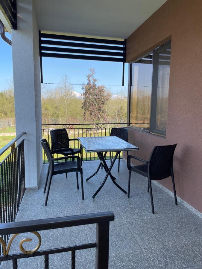 Apartment Comfort In 우레키 외부 사진